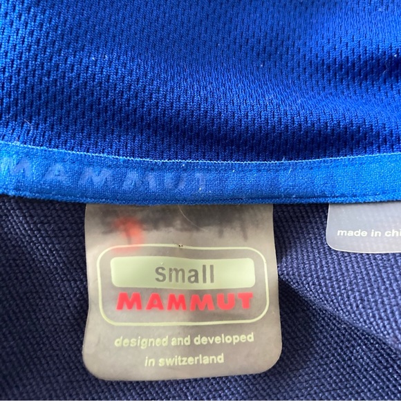 Mammut Swiss Design weatherproof jacket. EUC - Picture 6 of 7